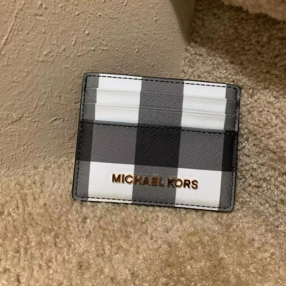 Michael Kors MK Women LG Card Holder NWT